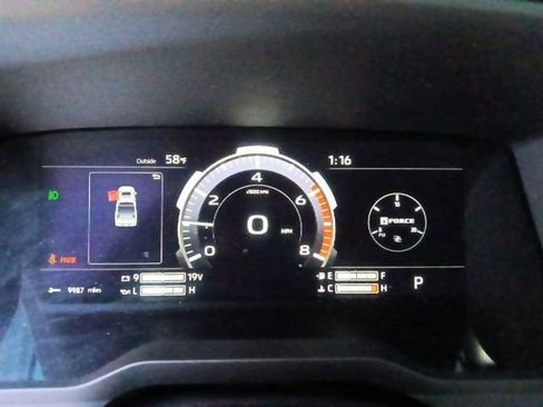 Used 2025 Toyota Tundra Limited image 21