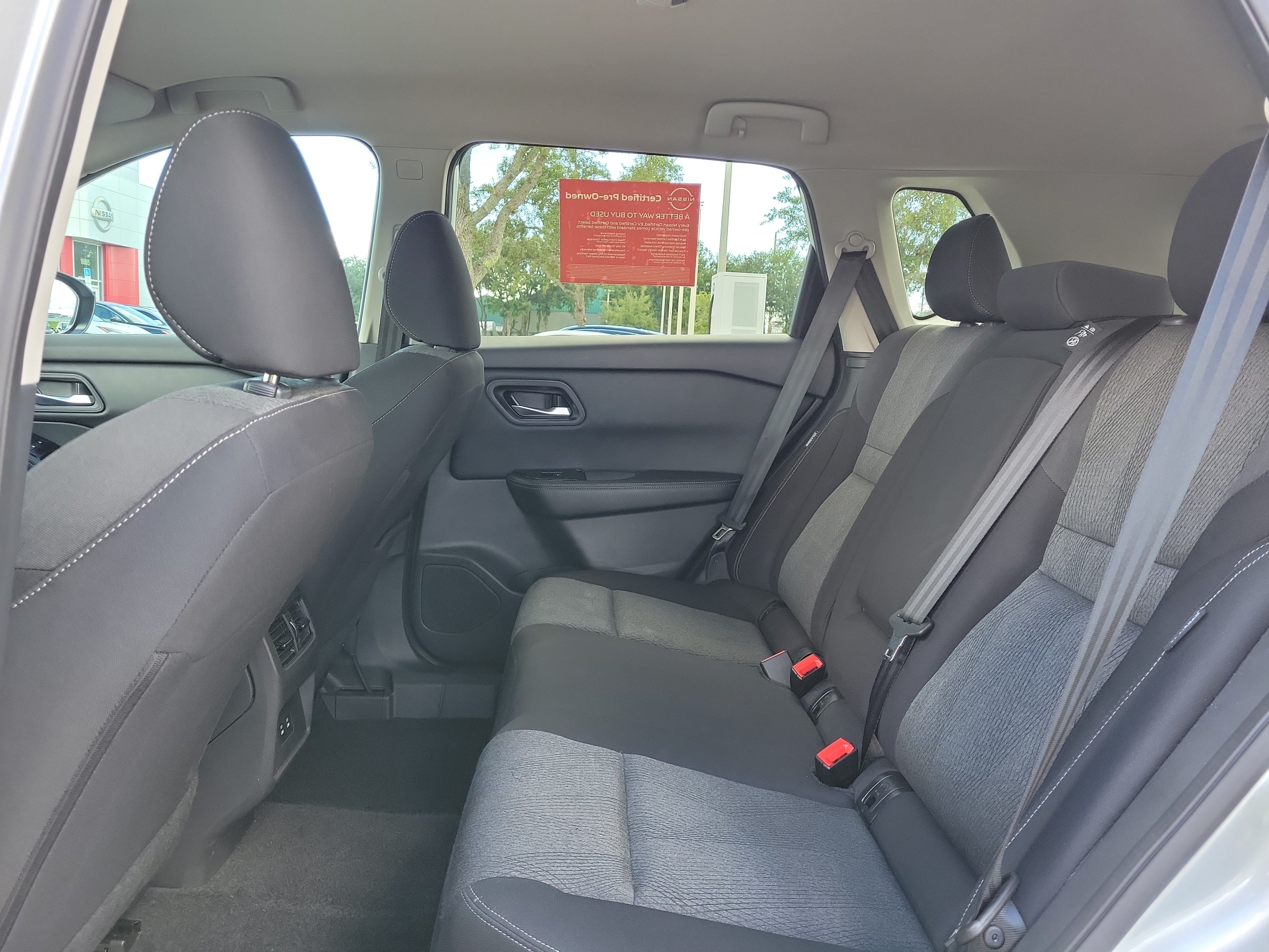Certified 2024 Nissan Rogue SV FWD image 19