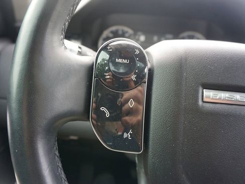 Used 2020 Land Rover Discovery Sport S image 8