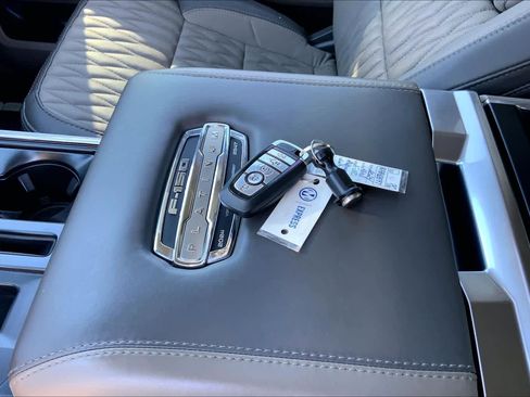 Certified 2024 Ford F150 Platinum w/ Equipment Group 703A Plus image 15