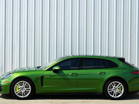 Used 2021 Porsche Panamera 4 image 9