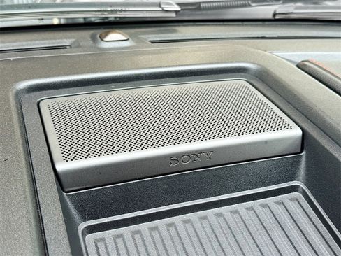 Used 2017 Ford F150 Raptor w/ Equipment Group 802A Luxury image 31