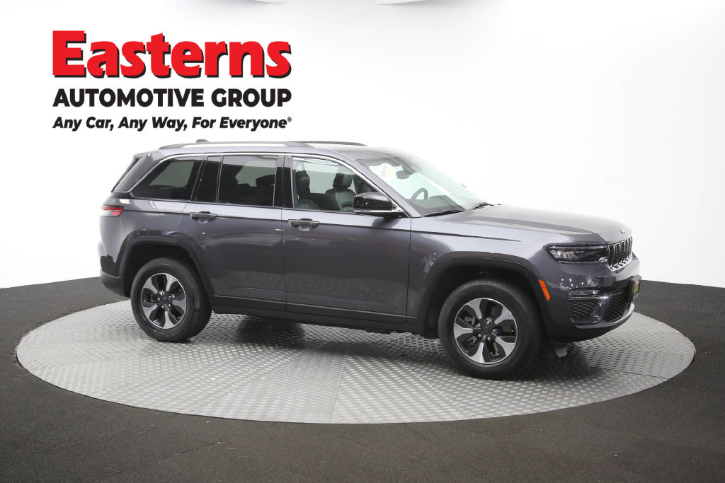 Used 2023 Jeep Grand Cherokee 4WD 4xe image 53