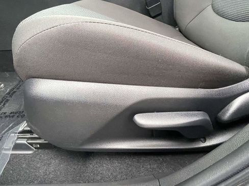 Used 2025 Toyota RAV4 LE FWD image 21