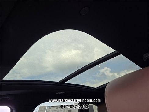 New 2026 Lincoln Nautilus Reserve w/ Jet Appearance Package image 5