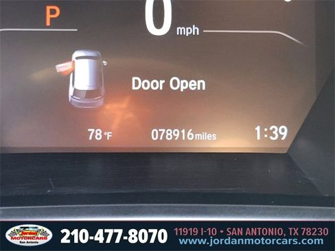 Used 2018 Honda CR-V EX image 30