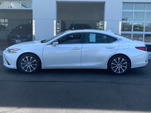Used 2019 Lexus ES 350 w/ Premium Package FWD image 3
