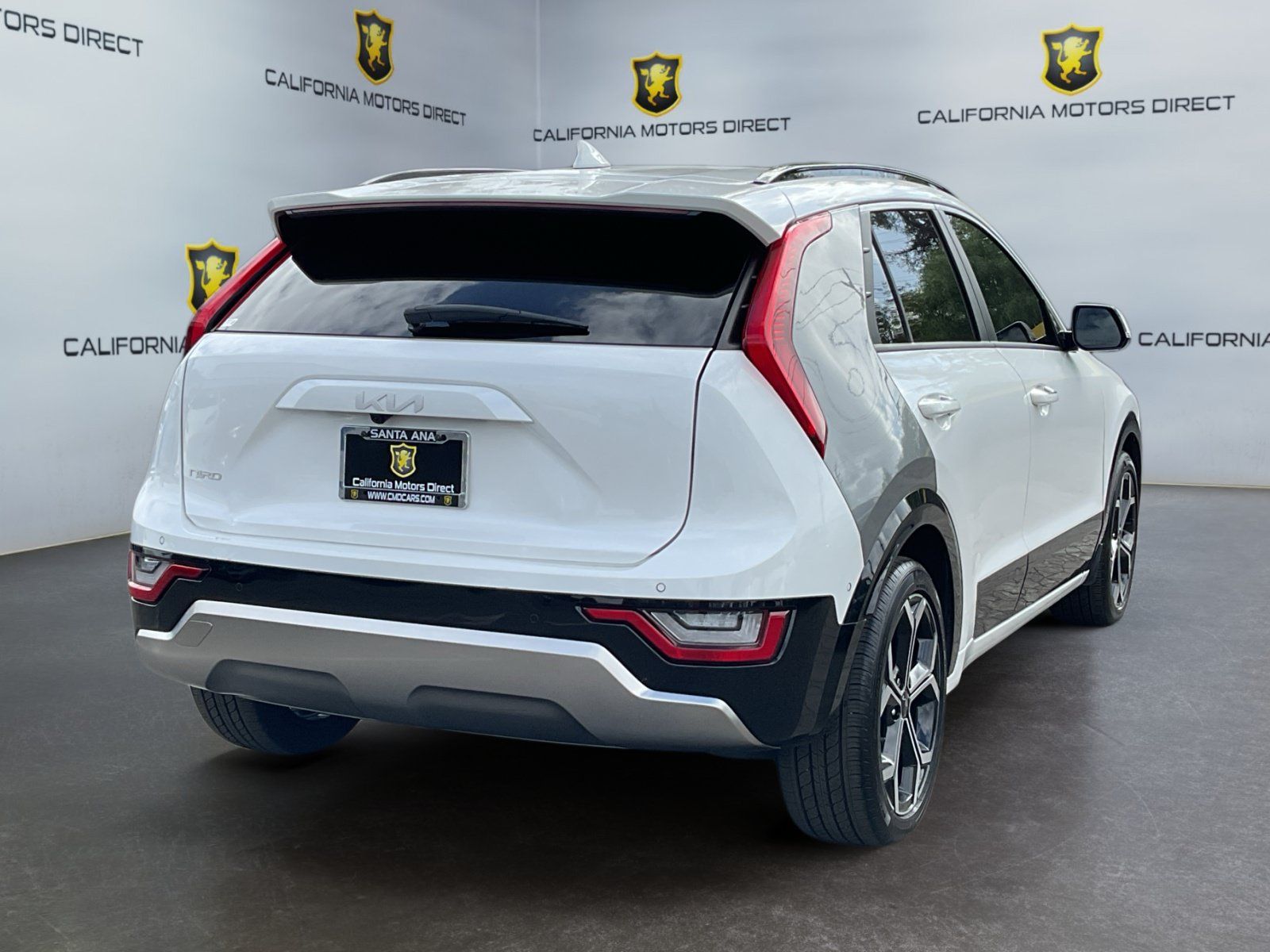 Used 2023 Kia Niro Wave FWD image 5