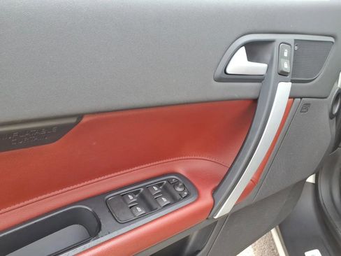 Used 2013 Volvo C70 T5 image 17