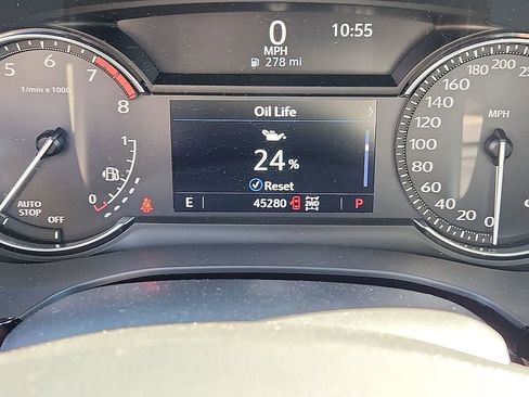 Used 2022 Cadillac XT6 Premium Luxury image 21