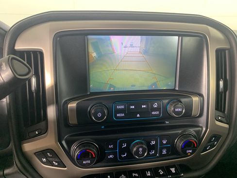 Used 2019 GMC Sierra 3500 Denali w/ Duramax Plus Package image 26