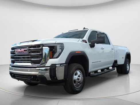 Used 2025 GMC Sierra 3500 SLE w/ SLE Value Package AWD/4WD image 1