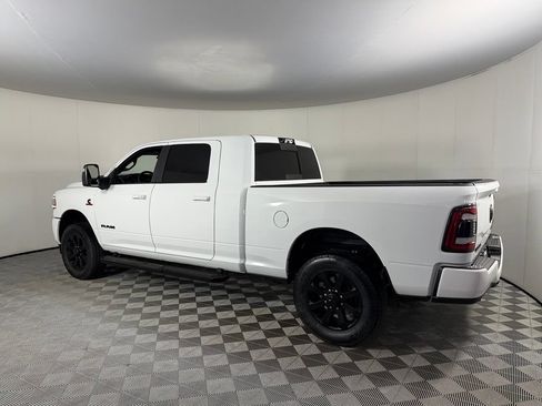 Used 2024 RAM 2500 Laramie w/ Night Edition AWD/4WD image 11