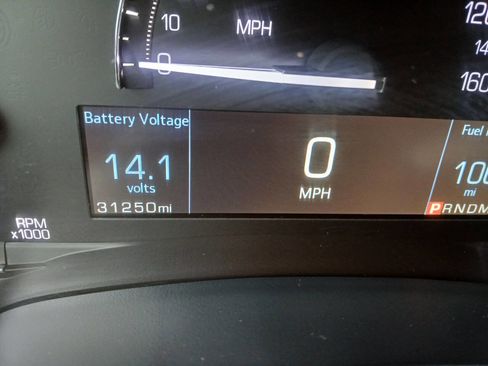 Used 2018 Cadillac XTS image 10