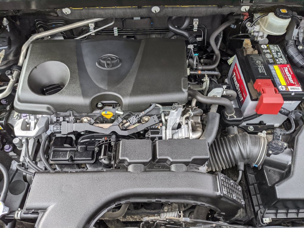 Used 2019 Toyota RAV4 XLE Premium w/ Cold Weather Package AWD/4WD image 22
