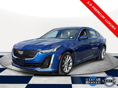 Used 2023 Cadillac CT5 Premium Luxury image 2