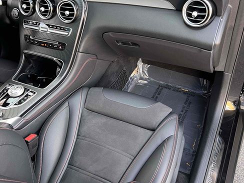 Used 2019 Mercedes-Benz GLC 43 AMG 4MATIC SUV - AMG PERFORMANCE E image 35