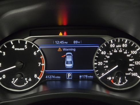 Used 2022 Nissan Altima 2.5 SV FWD image 16