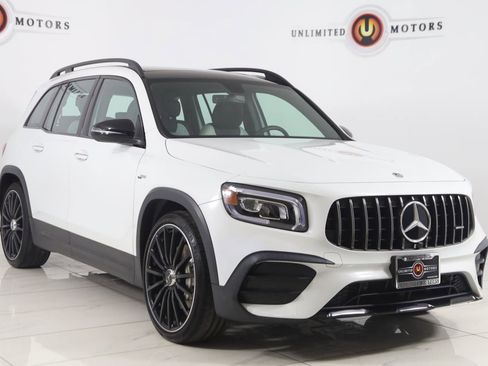 Used 2022 Mercedes-Benz GLB 35 AMG 4MATIC image 21