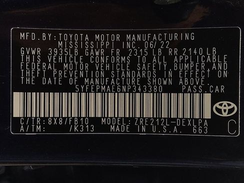 Used 2022 Toyota Corolla LE FWD image 33