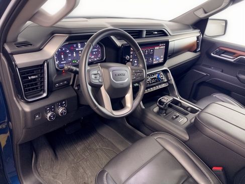 Used 2023 GMC Sierra 1500 Denali w/ Denali Reserve Package AWD/4WD image 4
