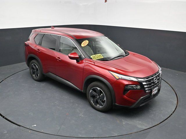 Used 2025 Nissan Rogue SV AWD/4WD image 32