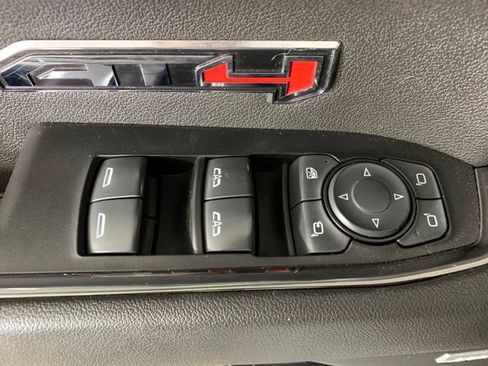 Used 2022 GMC Sierra 1500 AT4 w/ AT4 Preferred Package AWD/4WD image 29