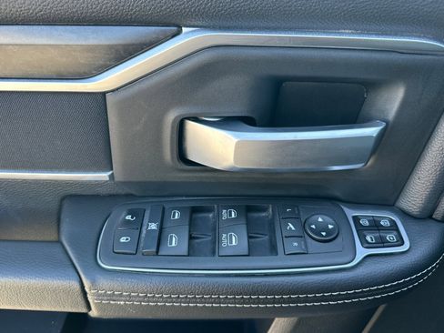 Used 2024 RAM 2500 Big Horn image 12