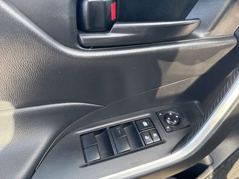 Used 2023 Toyota RAV4 LE image 17