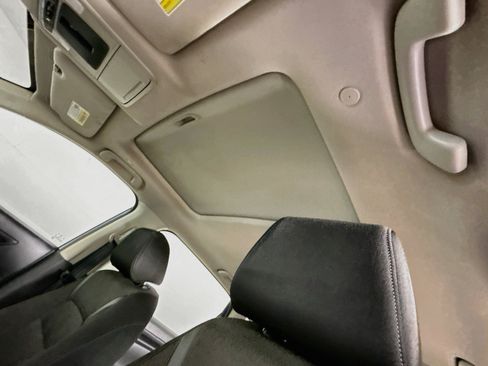 Used 2023 Honda CR-V EX image 26