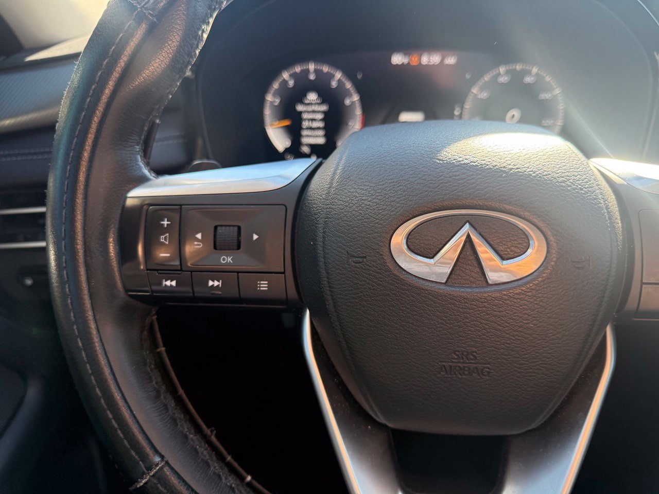 Certified 2023 INFINITI QX60 Luxe FWD image 18
