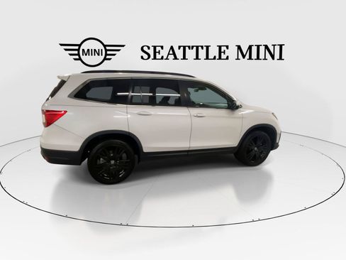Used 2021 Honda Pilot Special Edition image 12