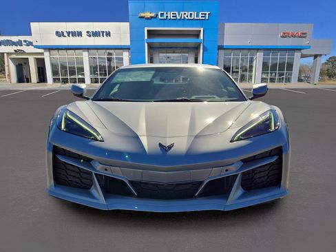 New 2026 Chevrolet Corvette E-Ray w/ ZER Performance Package image 2