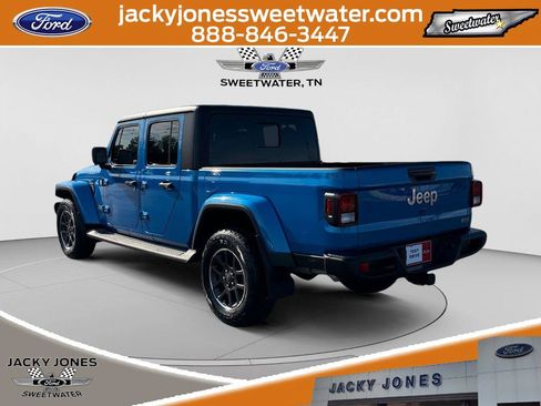 Used 2023 Jeep Gladiator Overland w/ Popular Equipment Package AWD/4WD image 4