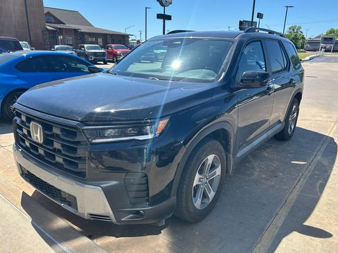 Used 2026 Honda Pilot EX-L image 4