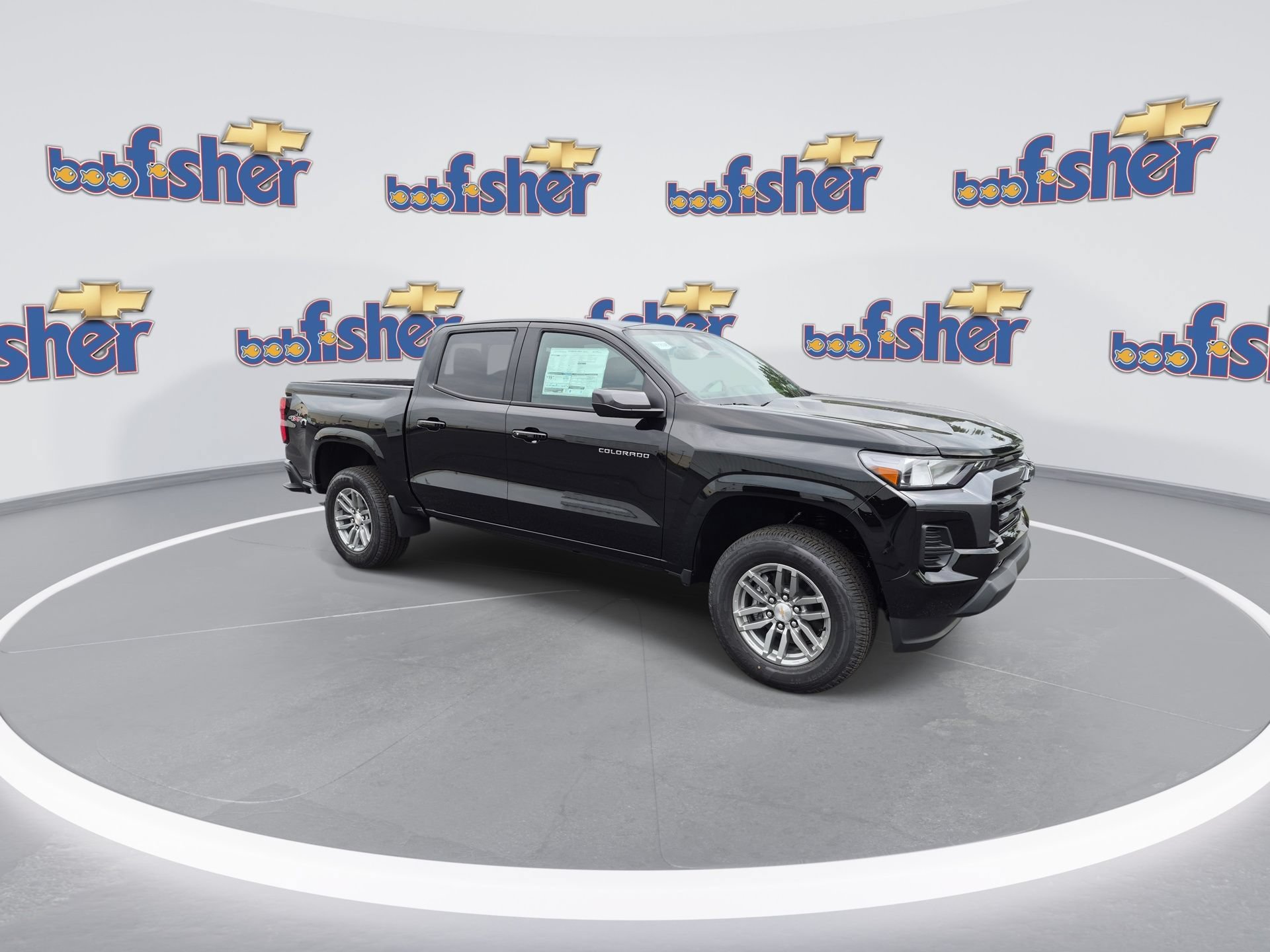 New 2026 Chevrolet Colorado LT w/ Advanced Trailering Package AWD/4WD image 3