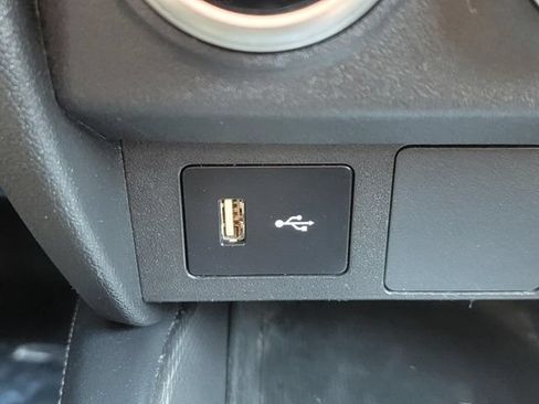 Used 2023 Mitsubishi Outlander Sport AWD image 25
