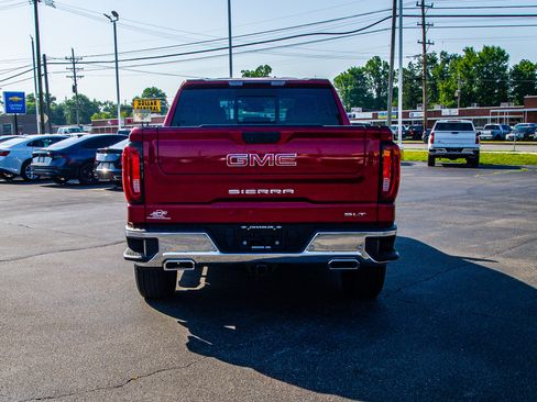Used 2023 GMC Sierra 1500 SLT w/ SLT Premium Plus Package AWD/4WD image 6