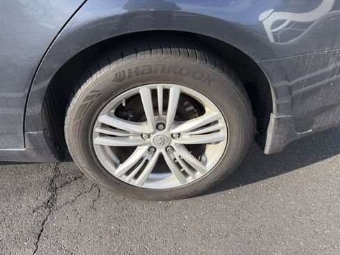 Used 2013 INFINITI G37 x w/ Premium Pkg image 18