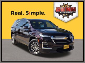 Used 2022 Chevrolet Traverse LT FWD video 1