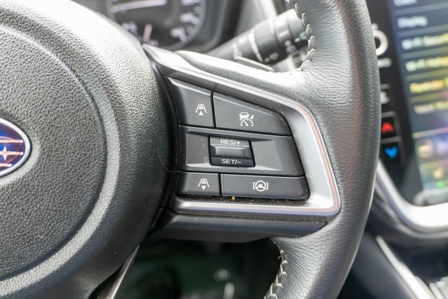 Used 2025 Subaru Outback Premium AWD/4WD image 23
