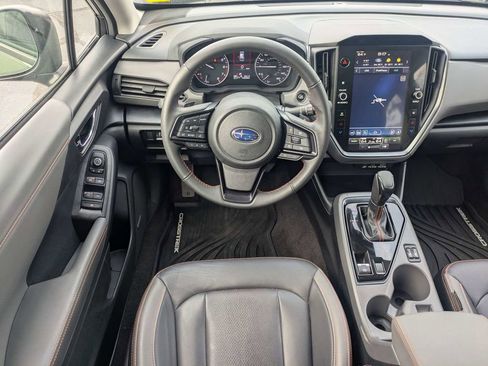 Certified 2025 Subaru Crosstrek 2.5i Limited w/ Popular Package #3A AWD/4WD image 17