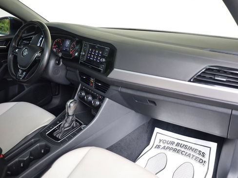 Used 2020 Volkswagen Jetta R-Line FWD image 30