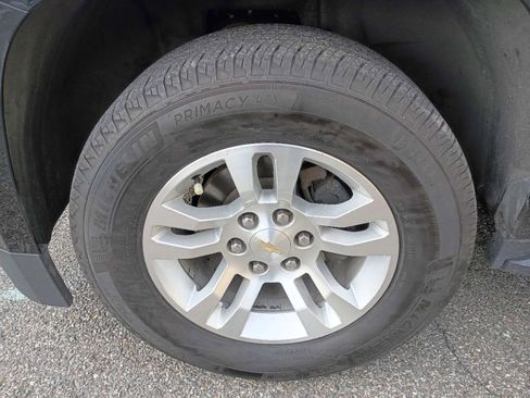 Used 2020 Chevrolet Suburban LT image 23