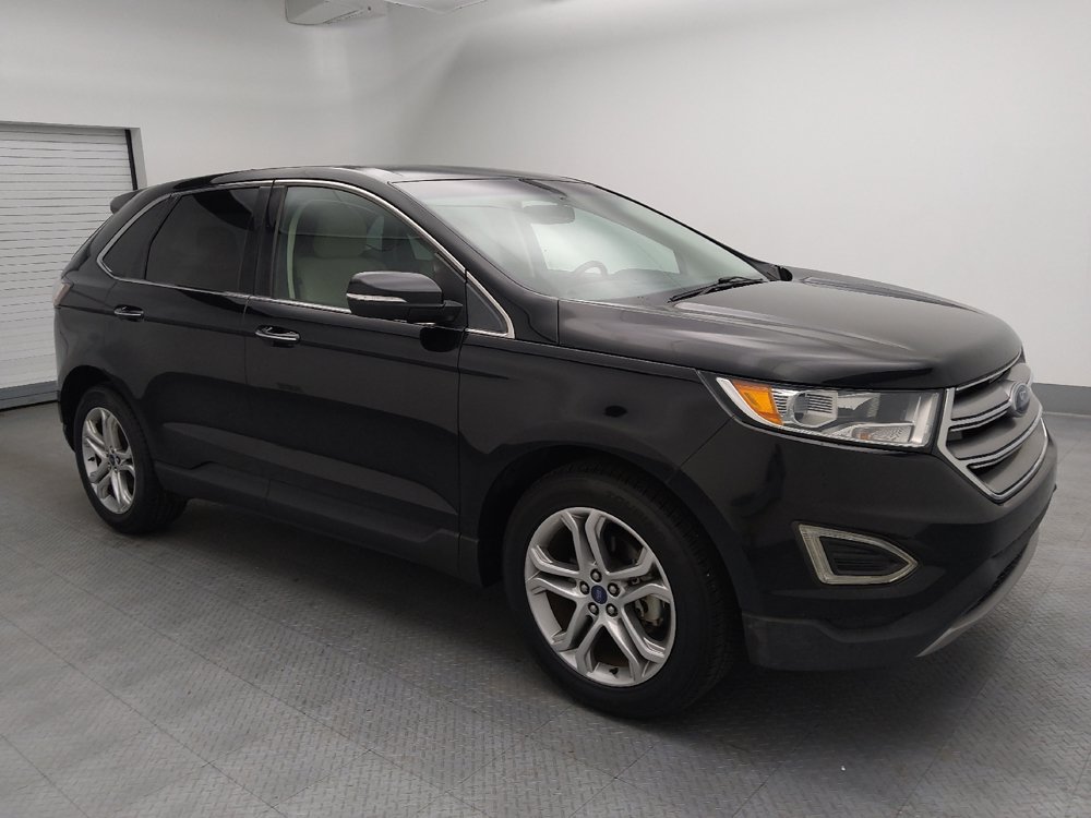Used 2018 Ford Edge Titanium FWD image 11