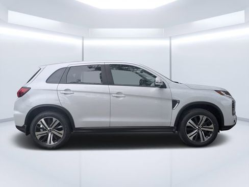 New 2026 Mitsubishi Outlander Sport SE image 2