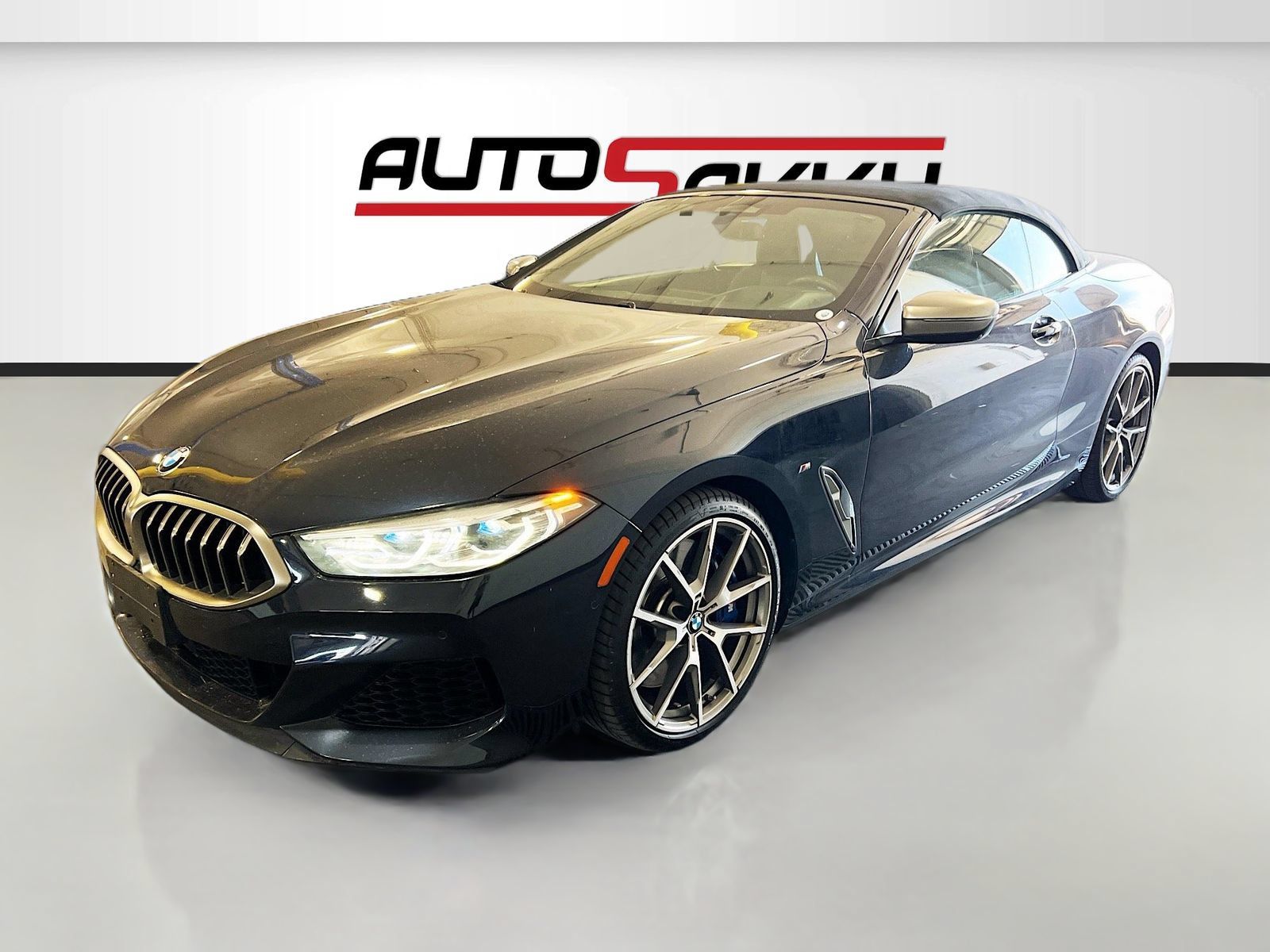 Used 2019 BMW M850i xDrive Convertible AWD/4WD image 3