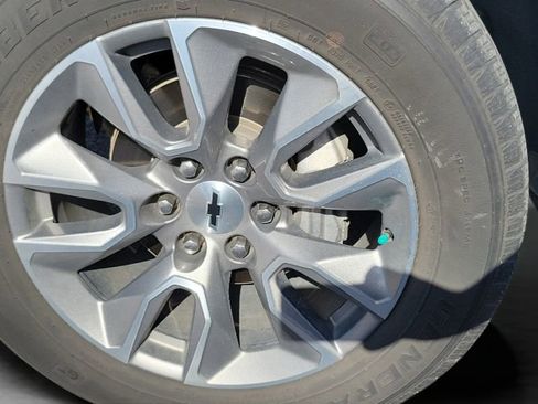 Used 2021 Chevrolet Silverado 1500 RST image 4