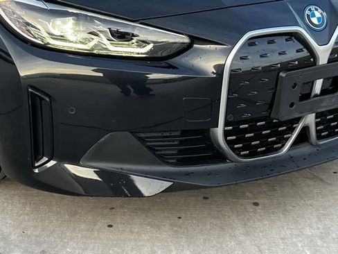 Used 2023 BMW i4 eDrive40 w/ Premium Package image 7