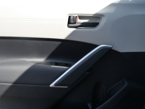 New 2026 Toyota Corolla Cross L image 6